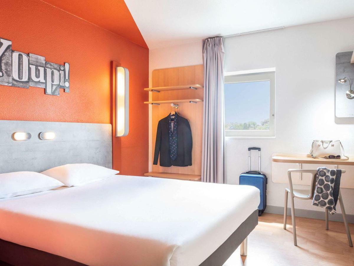 Ibis Budget Grigny Centre Exterior photo